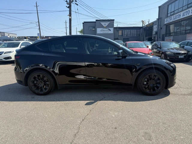 2024 Tesla Model Y Long Range 2024 Tesla model Y full self dr... in Cars & Trucks in City of Toronto - Image 2