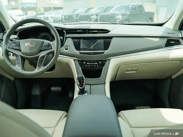 2019 Cadillac XT5 Luxury AWD | AWD | Navigation | Wireless in Cars & Trucks in Windsor Region - Image 29