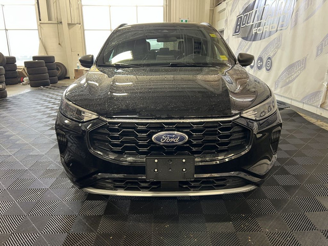 2023 Ford Escape ST-LINE AWD | HTD STS/STR WHEEL | REMOTE START in Cars & Trucks in Lloydminster - Image 4