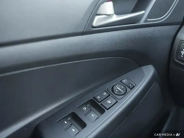 2018 Hyundai Tucson Premium | Cruise Control | Back Up Camera in Cars & Trucks in Windsor Region - Image 18