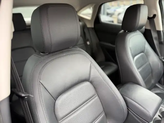 2018 Jaguar E-PACE S P250 | PREMIUM | LOADED | in Cars & Trucks in City of Toronto - Image 31