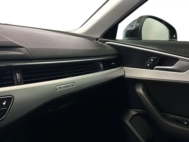 2017 Audi A4 Premium 2L Turbo Cuir Sunroof Carplay AWD in Cars & Trucks in Laval / North Shore - Image 37