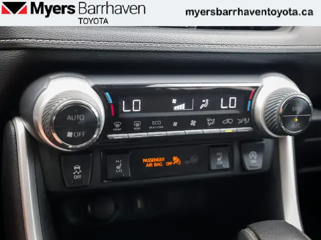 2021 Toyota RAV4 XLE AWD - Sunroof - Power Liftgate in Cars & Trucks in Ottawa - Image 23
