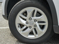 This Hyundai Venue delivers a Regular Unleaded I-4 1.6 L/98 engine powering this Variable transmissi... (image 9)