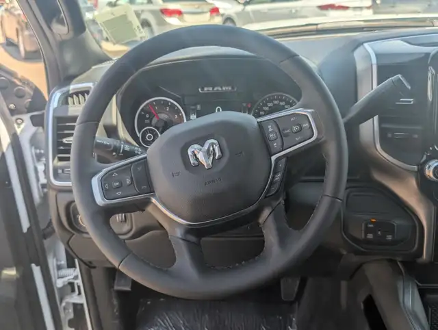2025 RAM 3500 Big Horn 4x4 Crew Cab 6'4 in Cars & Trucks in Medicine Hat - Image 20
