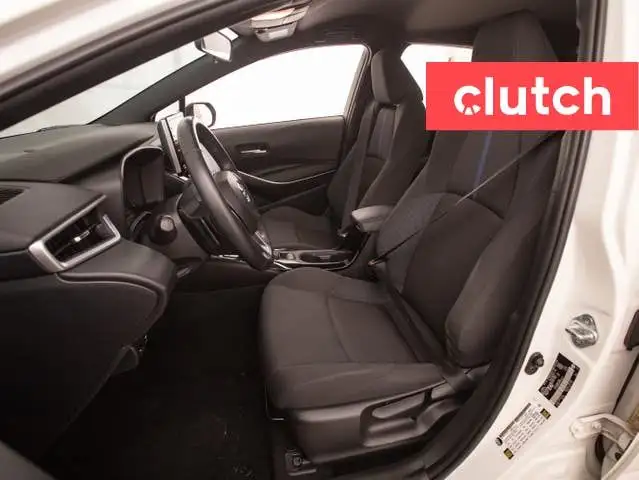 2021 Toyota Corolla SE w/ Apple CarPlay & Android Auto, Heated F dans Autos et camions dans Ottawa - Image 14