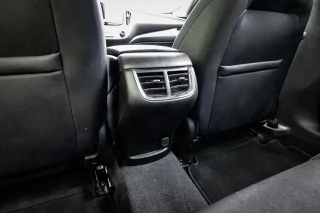 2022 Chevrolet Malibu LT • REMOTE START • LED LIGHTS • CP/AA in Cars & Trucks in Kingston - Image 32
