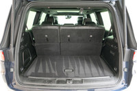 Life is too short to drive a base model - Treat your family to the spaciousness and features they de... (image 9)