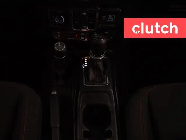 2021 Jeep Wrangler Unlimited Rubicon 4X4 w/ Apple CarPlay, Blind in Cars & Trucks in Ottawa - Image 39