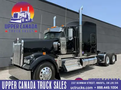Cummins Extended Warranty! Studio Sleeper FRESH ENGINE OVERHAUL! CUMMINS ENGINE OVERHAUL 761,961 KM...