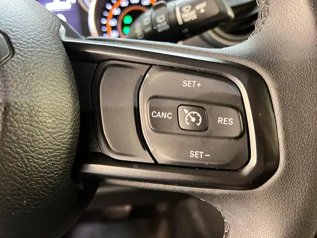 2023 Jeep Wrangler UNLIMITED WILLYS 4X4 in Cars & Trucks in Laval / North Shore - Image 19