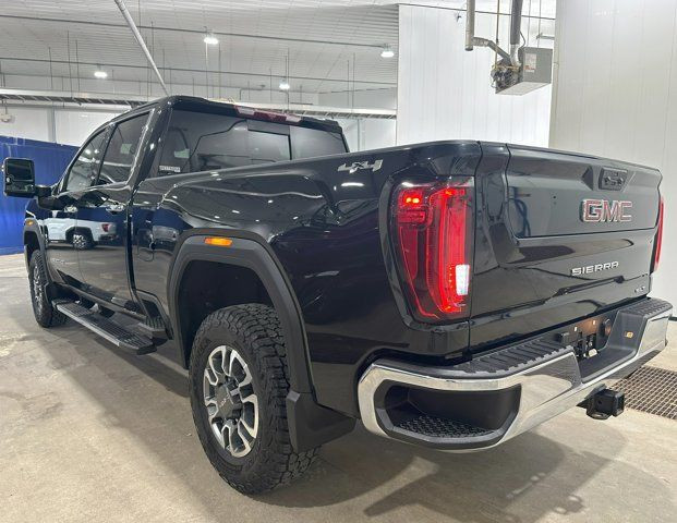 2023 GMC Sierra 2500HD SLT in Cars & Trucks in Lloydminster - Image 4