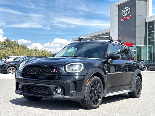 2024 MINI Countryman Cooper S ALL4 SIRIUS XM / REAR CAMERA / HEA in Cars & Trucks in Cranbrook