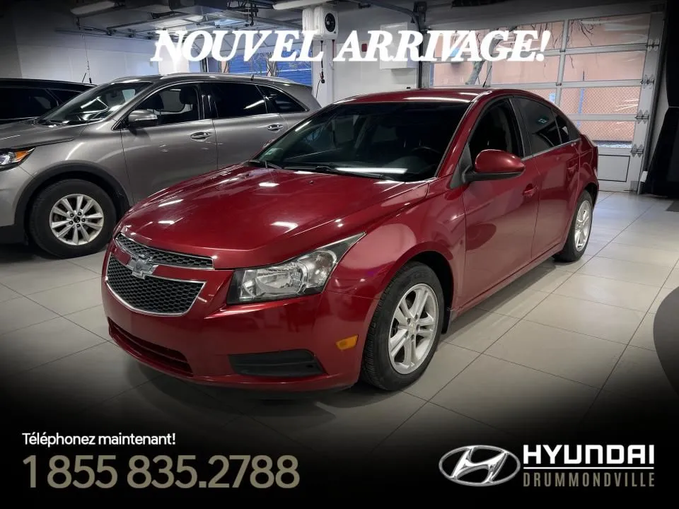 CHEVROLET CRUZE LT 2014 + A/C + MAGS + CRUISE + WOW !!