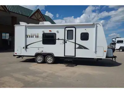Rockwood Mini Lite Travel Trailer by Forest River w/Rear Bath, Garden Shower, Toilet, Linen, Wardrob...