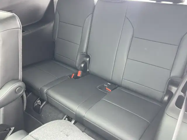 2025 Buick Enclave Preferred in Cars & Trucks in City of Montréal - Image 33