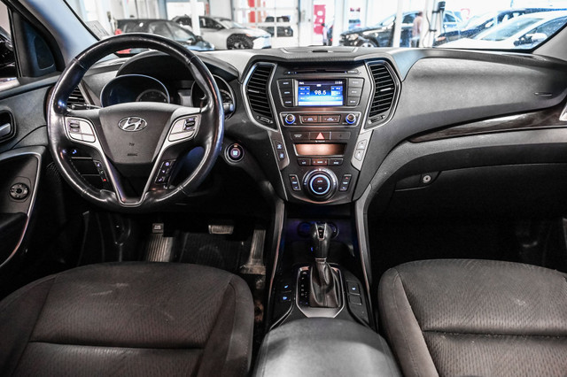 2017 Hyundai Santa Fe XL Premium AWD 7 places | Mags | Caméra |  in Cars & Trucks in City of Montréal - Image 3