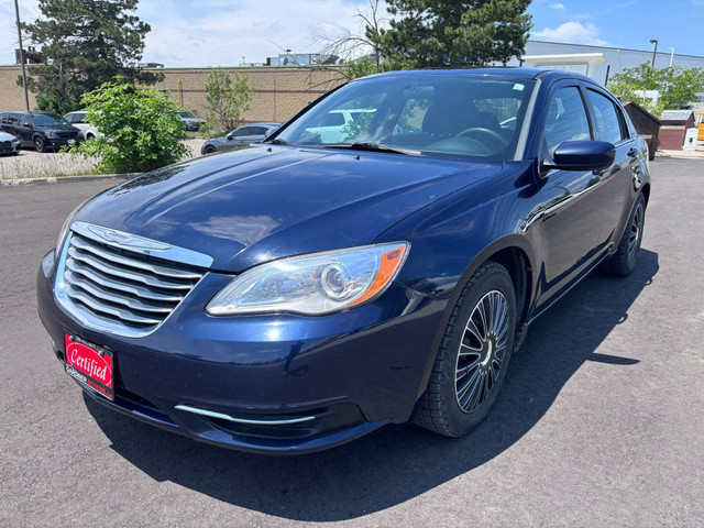 2014 Chrysler 200 Touring 2dr Convertible Automatic in Cars & Trucks in Mississauga / Peel Region