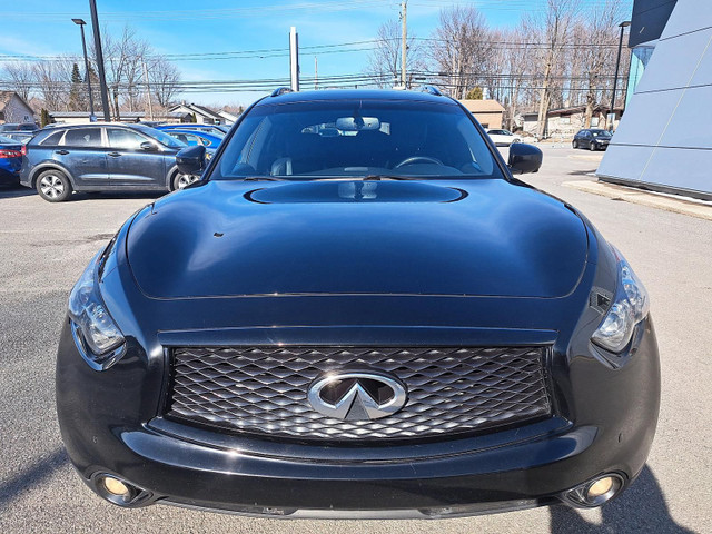 INFINITI QX70 Traction intégrale 2017 in Cars & Trucks in Saint-Hyacinthe - Image 2
