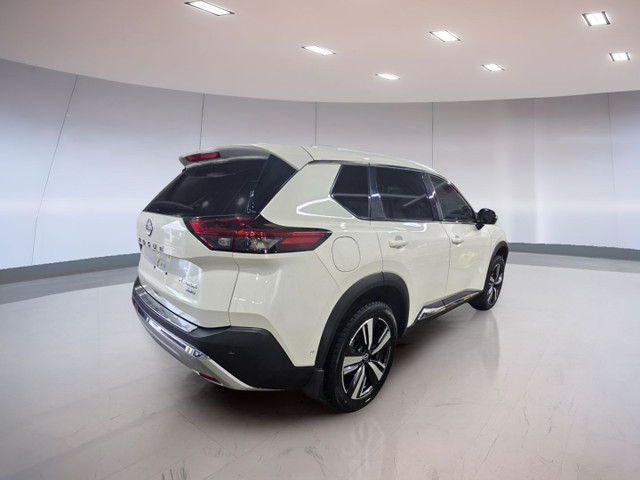 Nissan Rogue Platinum 2023 in Cars & Trucks in Medicine Hat - Image 4