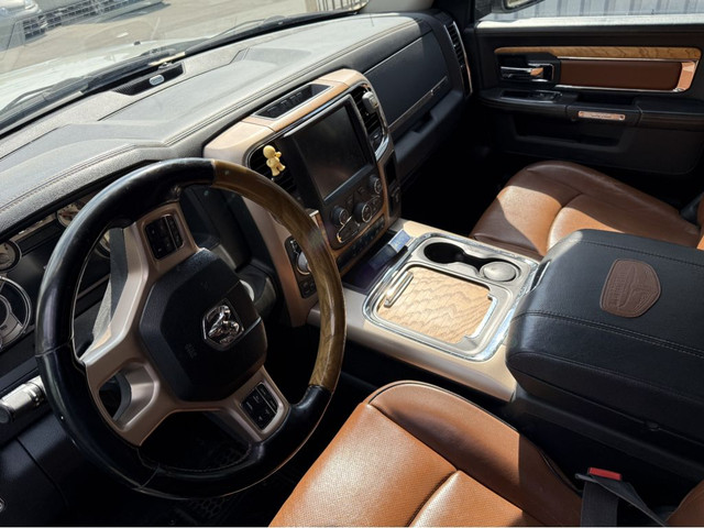 2017 Ram 1500 Longhorn 4X4 Navi Heated Cooled Saddle P-seats Low in Cars & Trucks in City of Toronto - Image 4