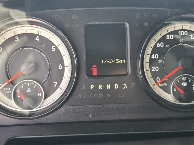 2017 Ram 1500 Tradesman 4x4 Crew Cab 149 in. WB Automatic in Cars & Trucks in City of Toronto - Image 4