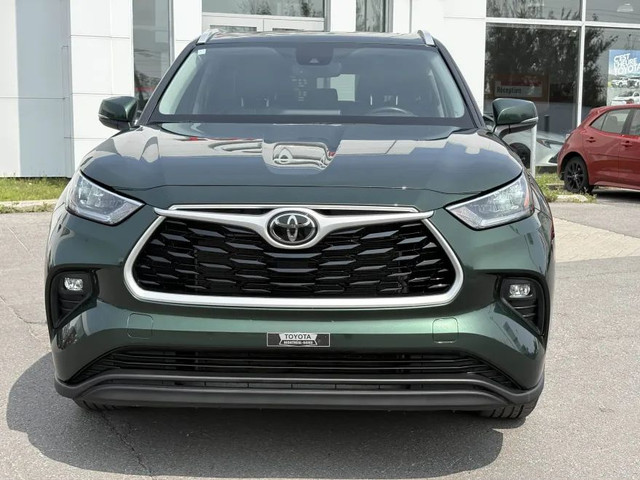 Toyota Highlander XLE TI 2023 à vendre in Cars & Trucks in City of Montréal - Image 2