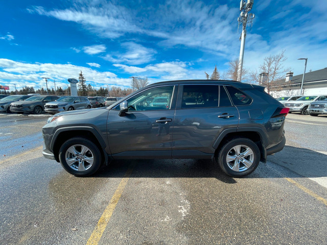 2022 Toyota RAV4 XLE XLE, LOW KM'S, Heated Front Seats, Keyle... in Cars & Trucks in Calgary - Image 2