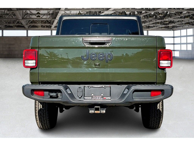2022 Jeep Gladiator Altitude | Dual Top | NAV | Alpine | Tow Pkg in Cars & Trucks in Mississauga / Peel Region - Image 4