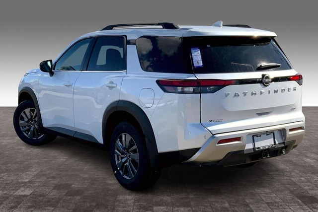 2025 Nissan Pathfinder 4X4 S in Cars & Trucks in Strathcona County - Image 3