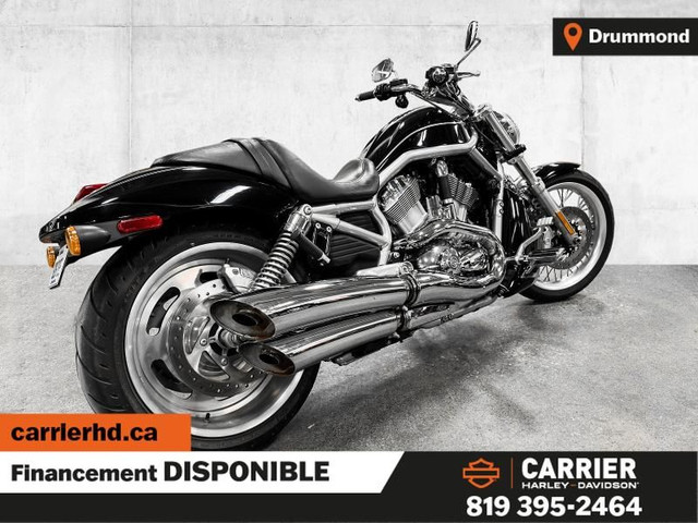 2009 Harley-Davidson V-Rod in Street, Cruisers & Choppers in Drummondville - Image 2