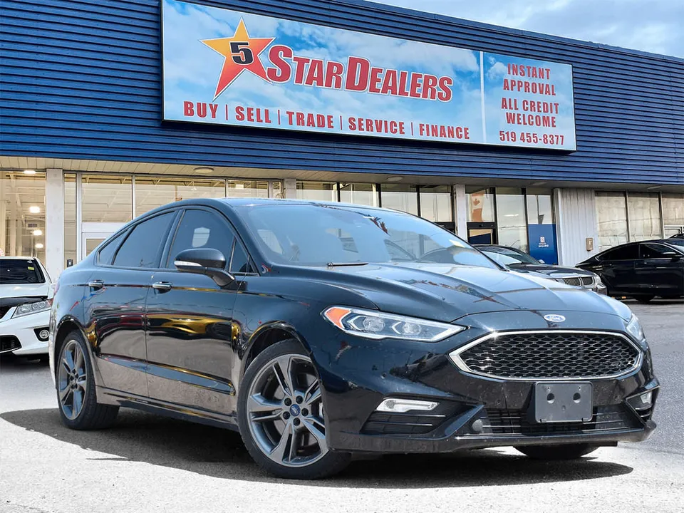 2018 Ford Fusion NAV SUNROOF H-SEATS LOADED! WE FINANCE ALL CRE