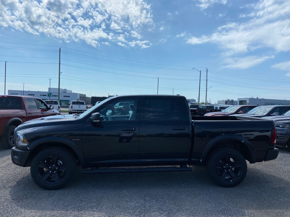 2022 Ram 1500 Classic WARLOCK