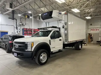 2017 Ford F550 Xl -Diesel 6.7l - BOÎTE 15'4long X 7'5largX7haut - ENTIEREMEMT ISOLER FINITION KEMLIT...
