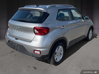*2023 Hyundai Venue Preferred | CarPlay | Heated Seats* *Previous Daily Rental* Compact, efficient,... (image 5)