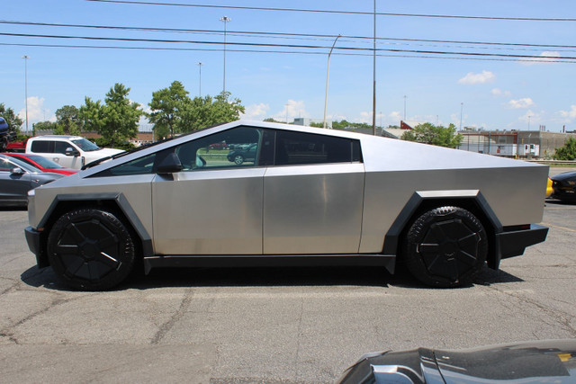 2024 Tesla Cybertruck in Cars & Trucks in Oakville / Halton Region - Image 4