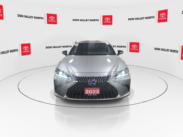 2022 Lexus ES 300h ACCIDENT FREE | NAVIGATION | CARPLAY in Cars & Trucks in City of Toronto - Image 3
