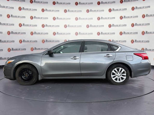 2016 Nissan Altima 4dr Sdn I4 CVT 2.5 S in Cars & Trucks in Calgary - Image 2