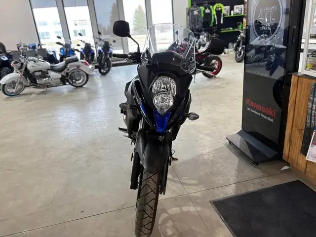 2024 Suzuki V-Strom 650XT in Street, Cruisers & Choppers in Markham / York Region - Image 9