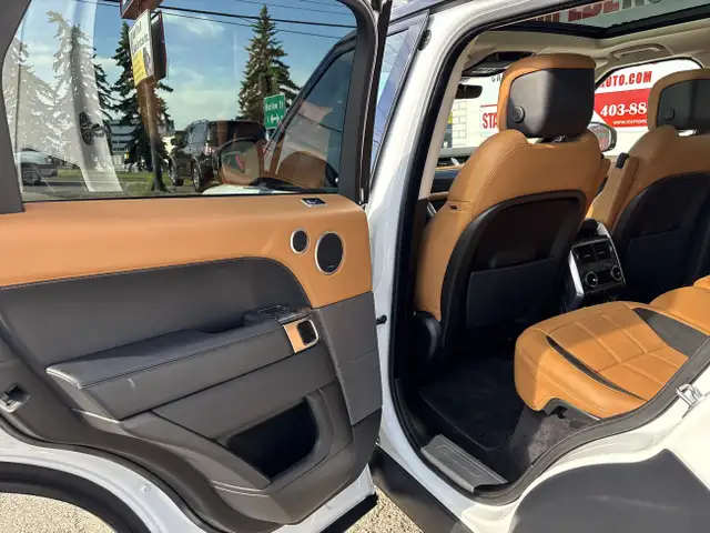 2020 Land Rover Range Rover Sport V8 Supercharged HSE Dynamic 5. in Cars & Trucks in Calgary - Image 19