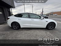 2022 Tesla Model 3 Long Range AWD Automatique avec Sièges en Cuir Toit Panoramique Navigation GPS Ca... (image 3)