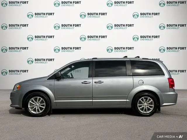 2019 Dodge Grand Caravan 35th Anniversary | Back-Up Camera | in Cars & Trucks in Strathcona County - Image 6