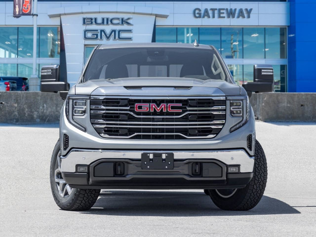 2025 GMC Sierra 1500 SLT in Cars & Trucks in Mississauga / Peel Region - Image 2