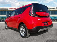 | Heated Front Bucket Seats | Heated Steering Wheel | Apple CarPlay & Android Auto | Exterior Parkin... (image 2)