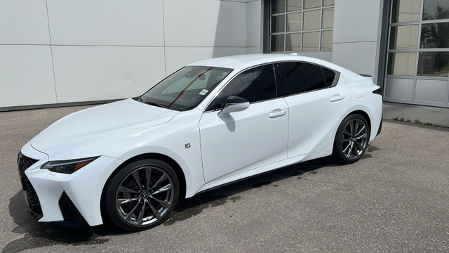 2022 Lexus IS 300 AWD F SPORT, Carplay in Cars & Trucks in Calgary