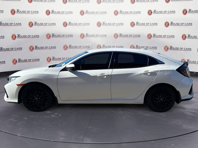 2017 Honda Civic Hatchback 5dr CVT LX in Cars & Trucks in Calgary - Image 2