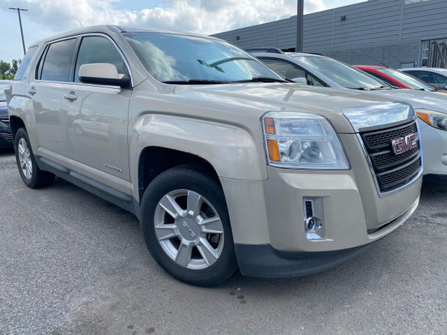 2012 GMC Terrain SLE SLE in Cars & Trucks in City of Montréal - Image 2