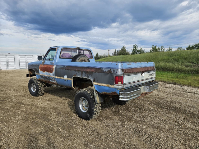1986 Chevrolet Silverado 10 in Cars & Trucks in Edmonton - Image 3