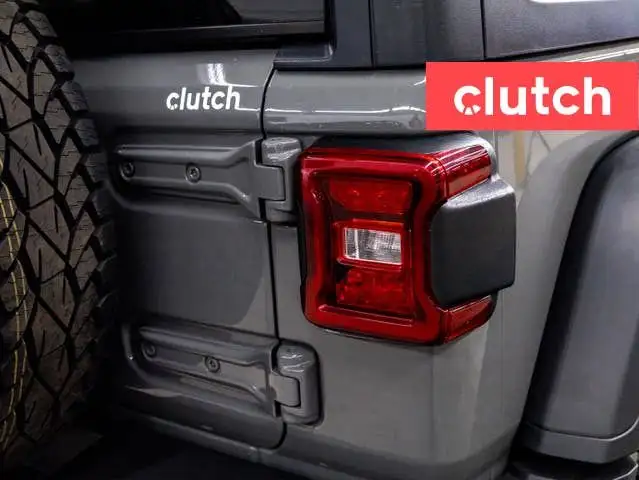 2021 Jeep Wrangler Unlimited Rubicon 4X4 w/ Apple CarPlay, Blind in Cars & Trucks in Ottawa - Image 12
