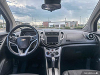Get ready for effortless city driving and weekend adventures with this 2014 Chevrolet Trax LT. This... (image 9)